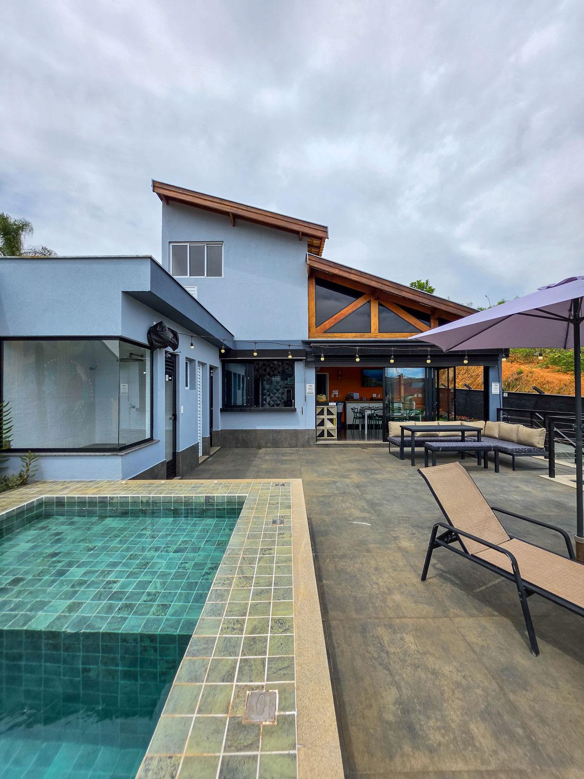 Fachada da Blue House